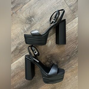 Steve Madden platform heels